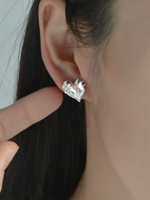 ARTTI 925 Sterling Silver Heart Minimalist Stud Earring 1