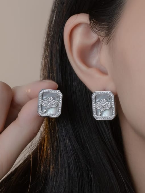 A&T Jewelry 925 Sterling Silver Shell Rectangle Luxury Stud Earring 1