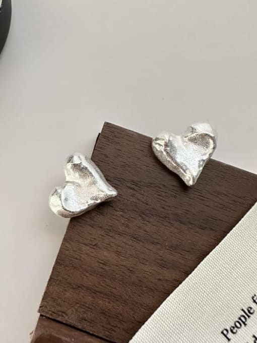 15ES52 925 Sterling Silver Heart Vintage Stud Earring
