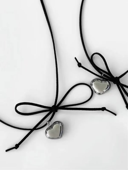 LM Titanium Steel Heart Necklace 3