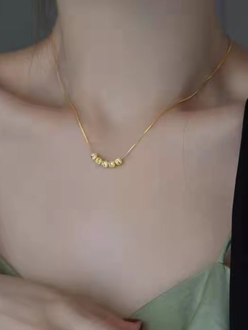 LM 18k Gold Color Transfer Bead Car Flower Clavicle Necklace 1
