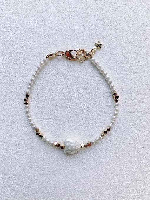 Scarlet White B-PE-001 Natural Round Shell Beads Chain Handmade Beaded Bracelet 1