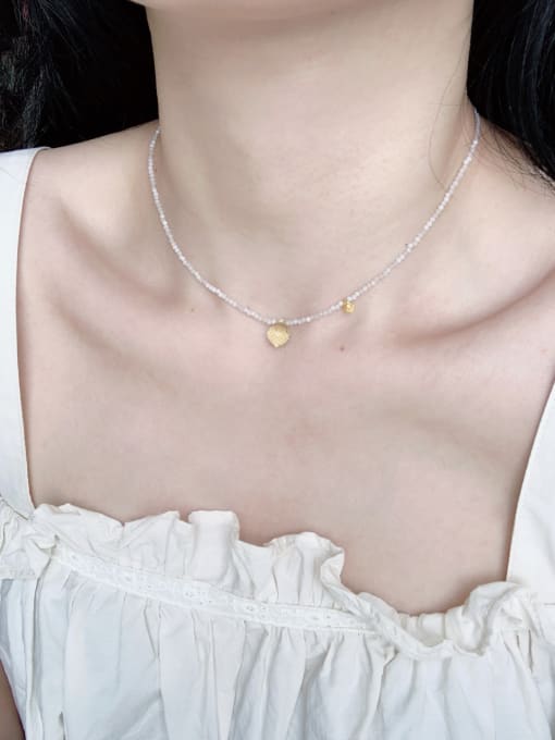 Scarlet White N-ST-0002 Gemstone Crystal  Irregular Trend Handmade Beaded  Necklace 3