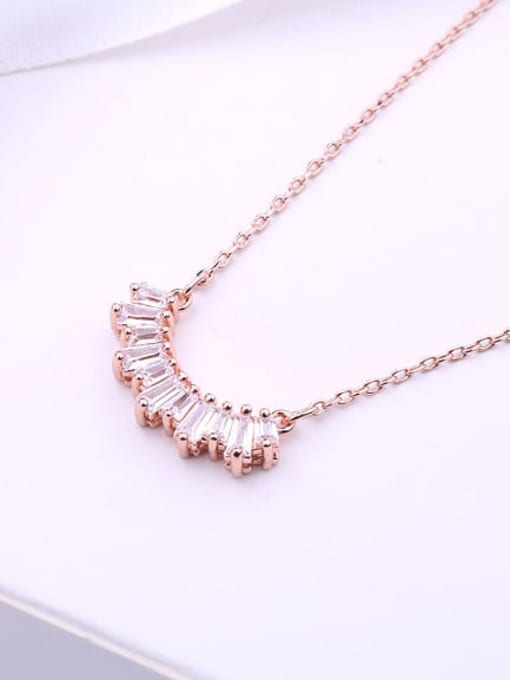 18k Rose Gold Plated Alloy austrian Crystal White Dainty Necklace