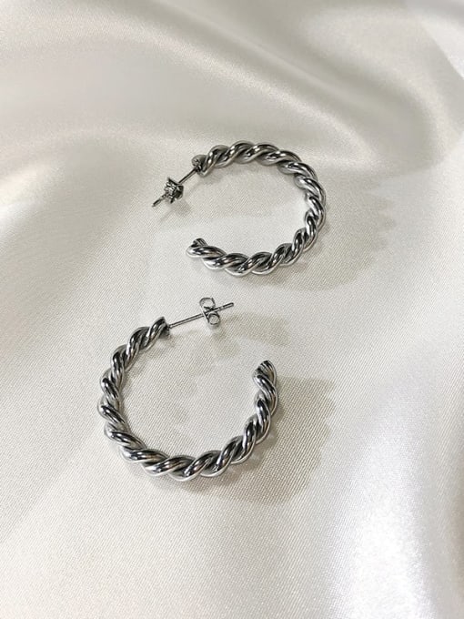 LM Stainless steel Geometric Hoop Earring 2