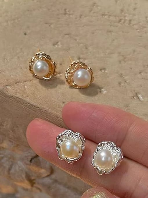 LM Alloy Freshwater Pearl Flower Dainty Stud Earring 0