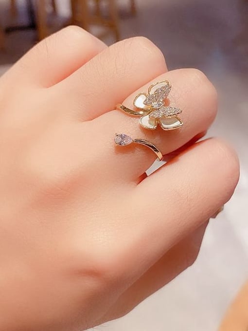 Ming Brass Shell Butterfly Minimalist Band Ring 1