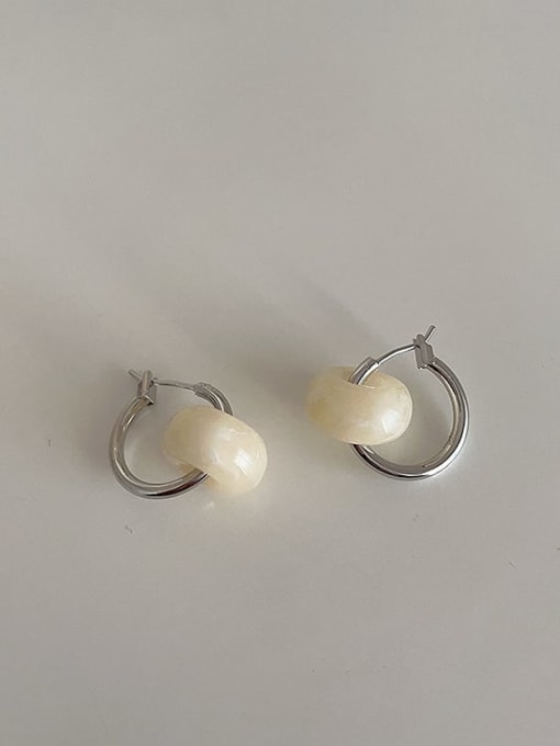 White resin Alloy Resin Geometric Vintage Stud Earring
