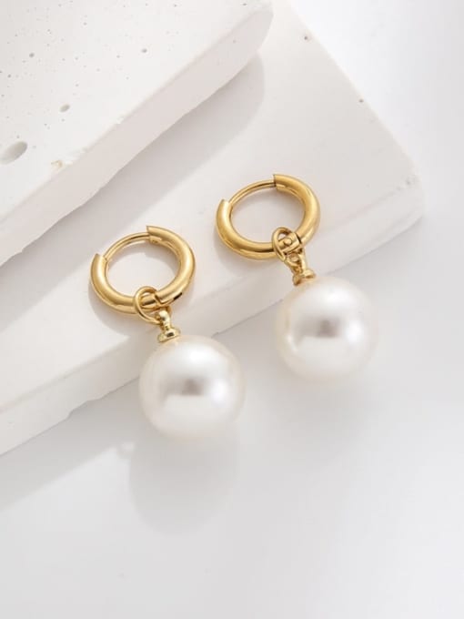 LM Stainless steel Imitation Pearl Geometric Minimalist Huggie Earring 2