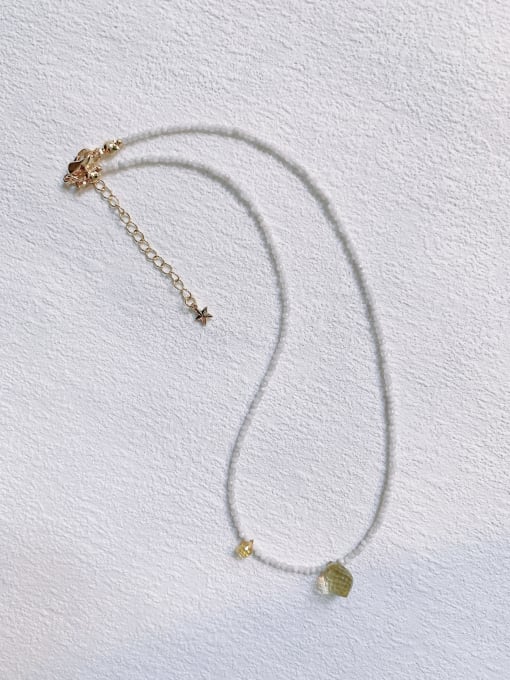 Scarlet White N-ST-0002 Gemstone Crystal  Irregular Trend Handmade Beaded  Necklace 1