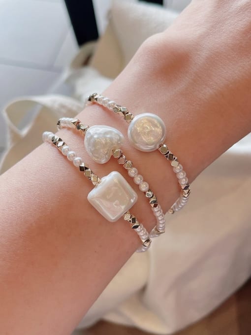 Scarlet White B-PE-001 Natural Round Shell Beads Chain Handmade Beaded Bracelet 4