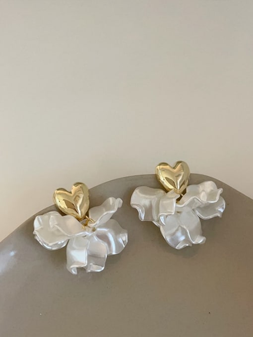 LM Alloy Shell Flower Dainty Stud Earring 0