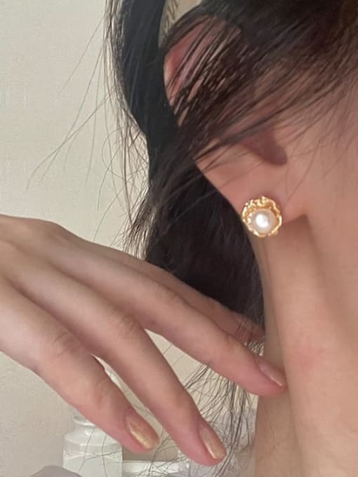 LM Alloy Freshwater Pearl Flower Dainty Stud Earring 1