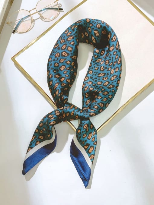 blue Women Spring Polyester Leopard Print 70*70cm Square Scarf
