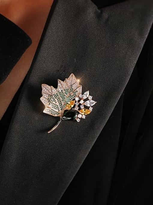 XIXI Brass Cubic Zirconia Leaf Luxury Brooch 1