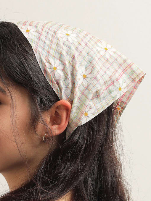 YMING Trend Fabric Triangle Headband Bandana Sunflower Daisy Print Hair Barrette/Multi-Color Optional 1