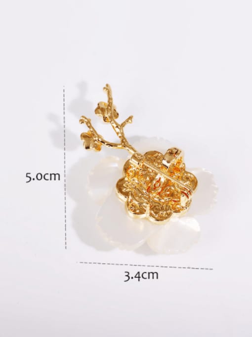 X526 1 189 platinum Alloy Freshwater Pearl Shell Flower Trend Brooch