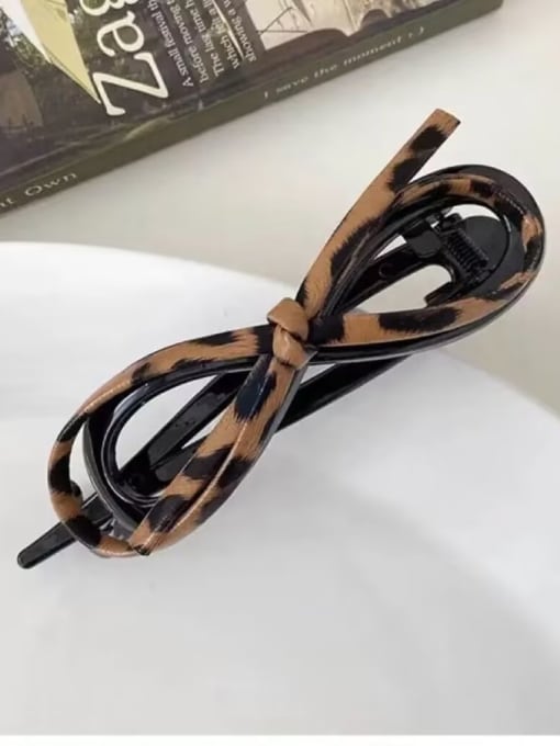 COCOS Leather Brass twist  Hair Pin 0