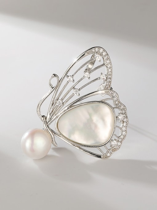 X4392 2 140 platinum Brass Shell Butterfly Trend Freshwater Pearl Brooch