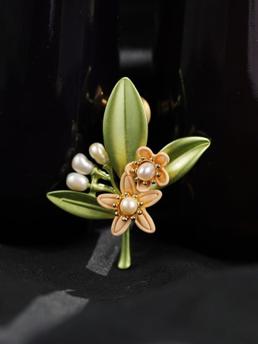 XIXI Alloy Imitation Pearl Enamel Flower Trend Brooch 1