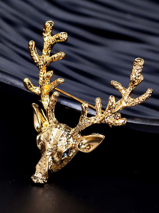 6826 1 69 18K gold Alloy Deer Hand Vintage Brooch