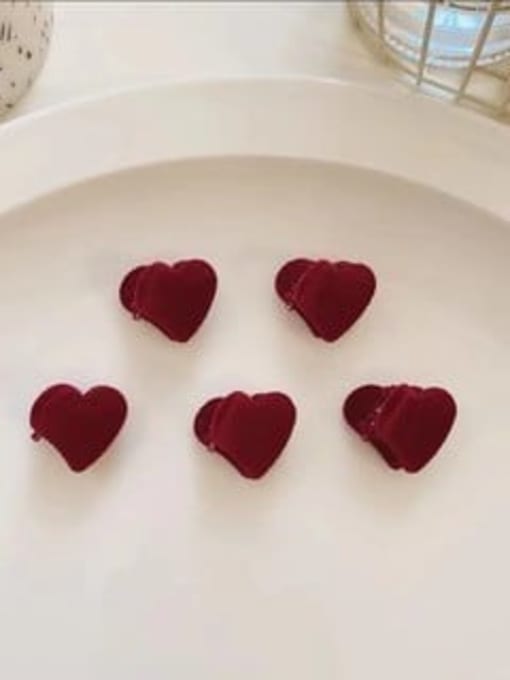 Five red velvet hearts Acrylic Cute Simple and cute bangs clip frosted Jaw Hair Claw