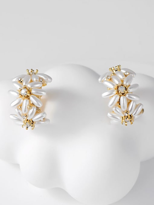 KEVIN Brass Imitation Pearl Flower Trend Huggie Earring 0