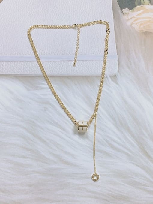 KEVIN Zinc Alloy Shell Cone Trend Necklace 0