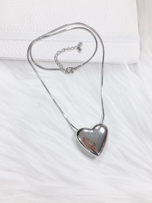 KEVIN Zinc Alloy Heart Trend Necklace