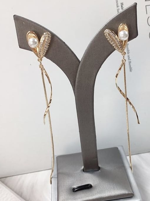 KEVIN Brass Imitation Pearl Tassel Trend Threader Earring 0