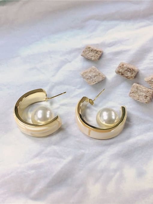 KEVIN Brass Imitation Pearl Irregular Trend Stud Earring 0