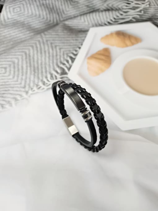 HE-IN Stainless steel Leather Geometric Trend Bracelet 1