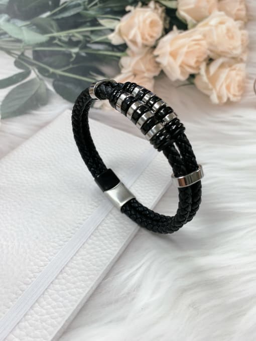 White and Black Stainless steel Leather Round Trend Bracelet