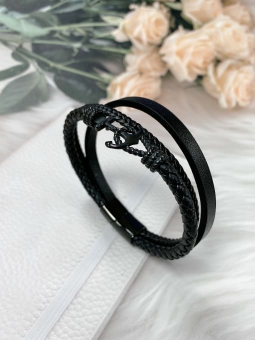 HE-IN Stainless steel Leather Trend Bracelet 1