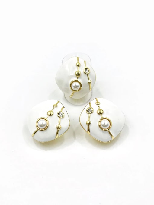 VIENNOIS Zinc Alloy Trend Square Imitation Pearl White Enamel Ring And Earring Set 0