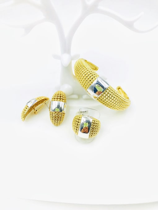 VIENNOIS Brass Trend Ring Earring And Bracelet Set