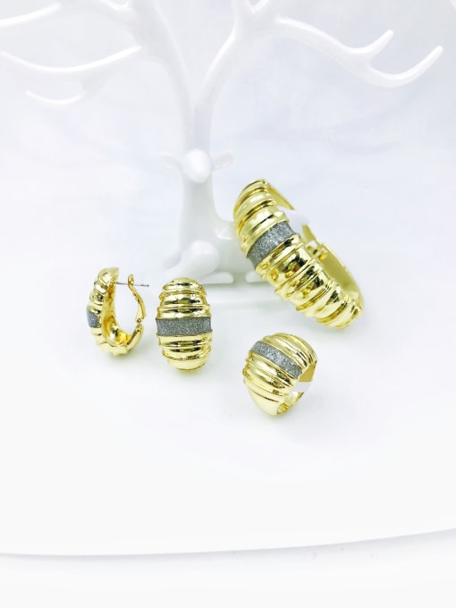 Gold Zinc Alloy Minimalist  Ring Earring And Bracelet Set