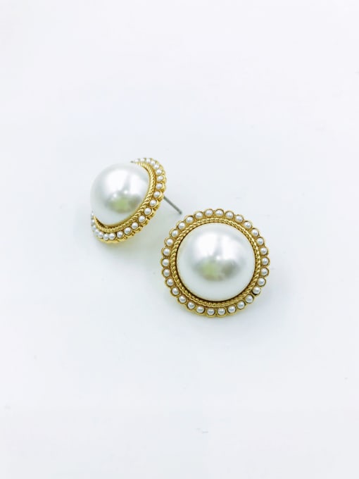 VIENNOIS Brass Imitation Pearl White Round Trend Stud Earring 0