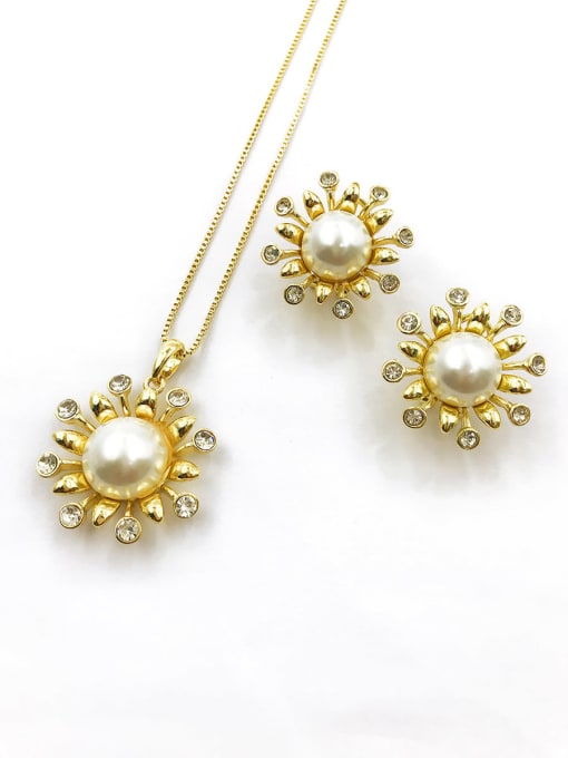 VIENNOIS Trend Flower Zinc Alloy Imitation Pearl White Earring and Necklace Set 0