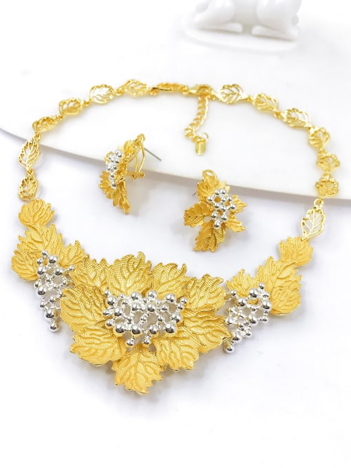 VIENNOIS Trend Flower Zinc Alloy Earring and Necklace Set