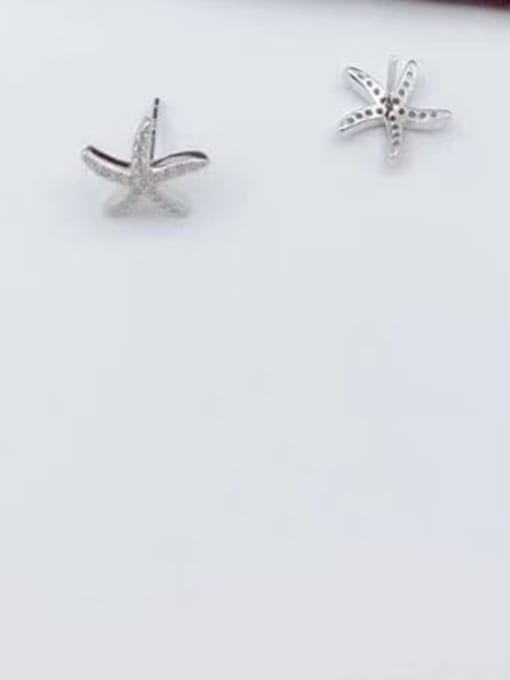 YUEFAN 925 Sterling Silver Cubic Zirconia White Star Minimalist Stud Earring 3
