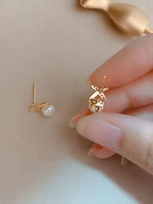 YUEFAN Miyuki Millet Bead White Minimalist Stud Earring 3