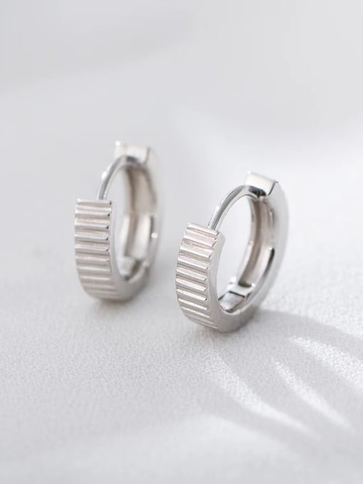 White 925 Sterling Silver Minimalist Clip Earring