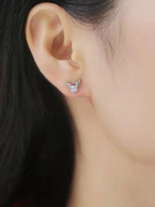 Jane Stone 925 Sterling Silver Moissanite White Minimalist Stud Earring 2