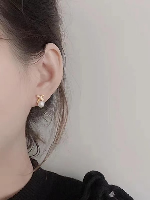 YUEFAN Miyuki Millet Bead White Minimalist Stud Earring 1