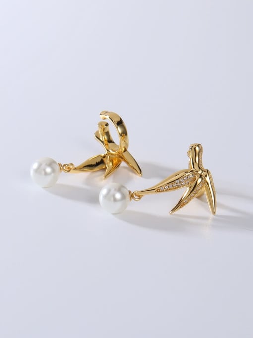 Yellow 925 Sterling Silver Imitation Pearl White Leaf Minimalist Clip Earring