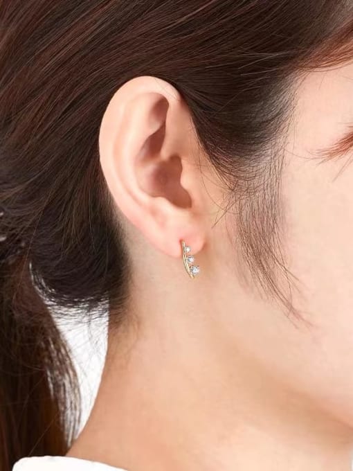 YUEFAN Cubic Zirconia White Minimalist Stud Earring 1