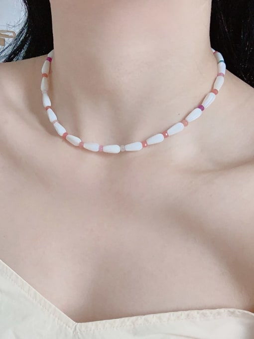 Scarlet White Natural Round Shell Beads Chain Handmade Necklace 1