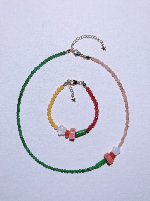 Scarlet White Natural  Gemstone Crystal Beads Chain Handmade Beaded Christmas Series  Bracelet 4