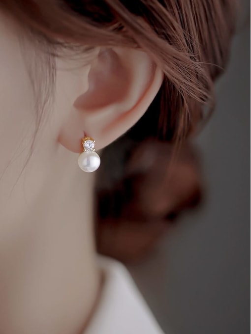 ARTINI Brass Freshwater Pearl White Round Minimalist Stud Earring 3